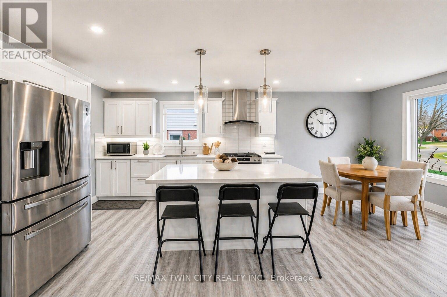 86 CARLYLE DRIVE, Kitchener, Ontario, N2P1P5 — Photo 9