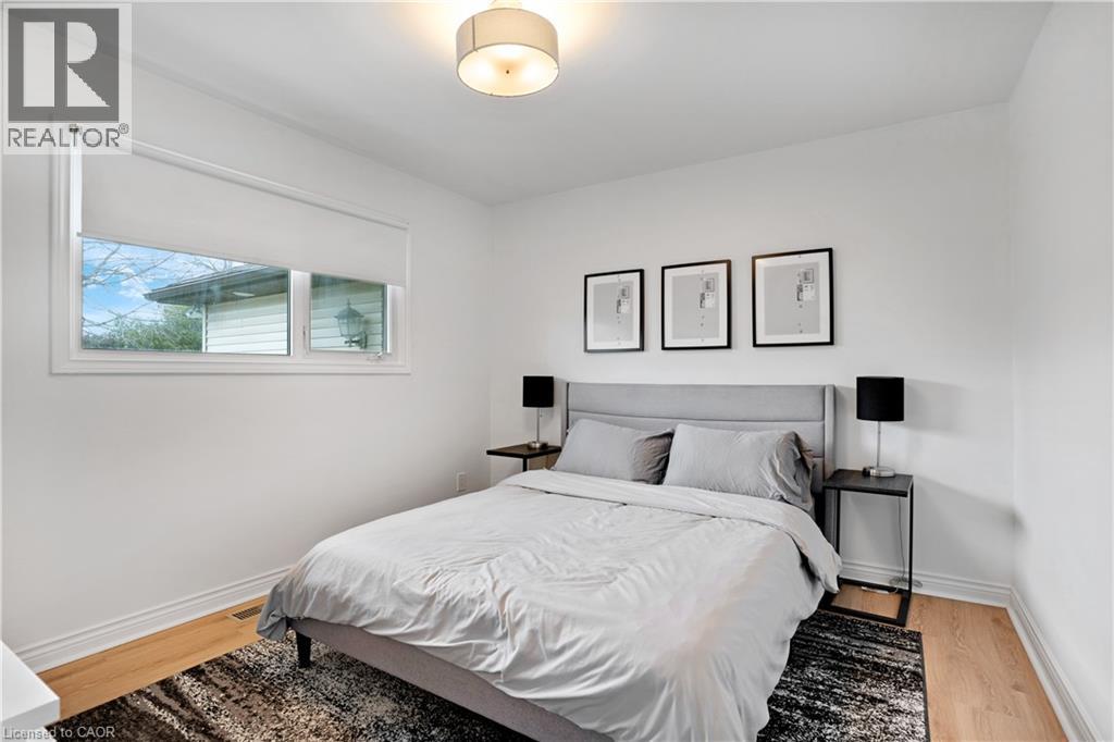 335 SPEEDVALE Avenue E, Guelph, Ontario, N1E1N6 — Photo 16