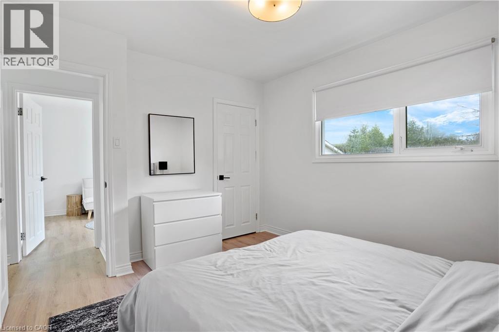 335 SPEEDVALE Avenue E, Guelph, Ontario, N1E1N6 — Photo 17