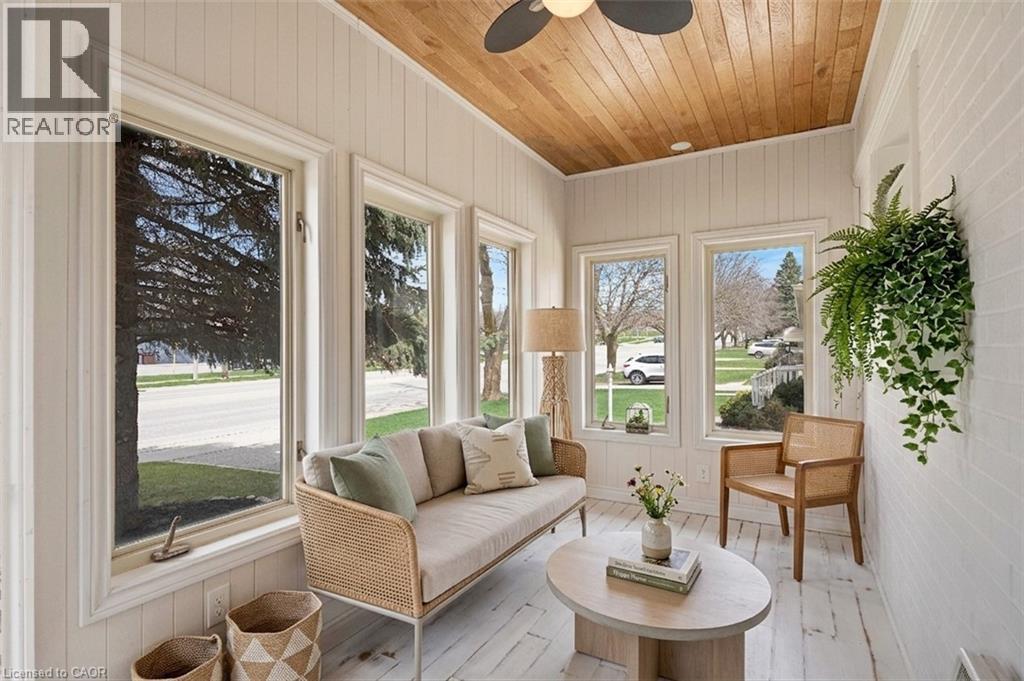 335 SPEEDVALE Avenue E, Guelph, Ontario, N1E1N6 — Photo 9