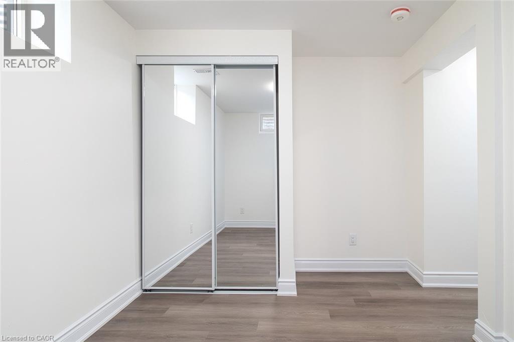 115 UPLANDS Drive, Kitchener, Ontario, N2M4X3 — Photo 24