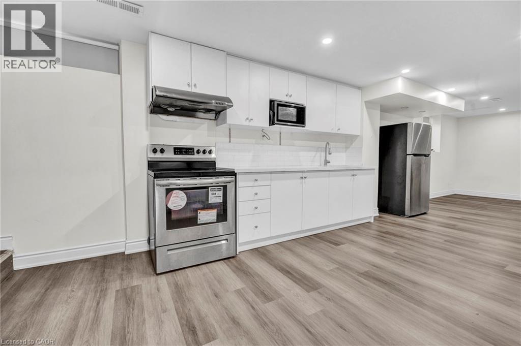 115 UPLANDS Drive, Kitchener, Ontario, N2M4X3 — Photo 37