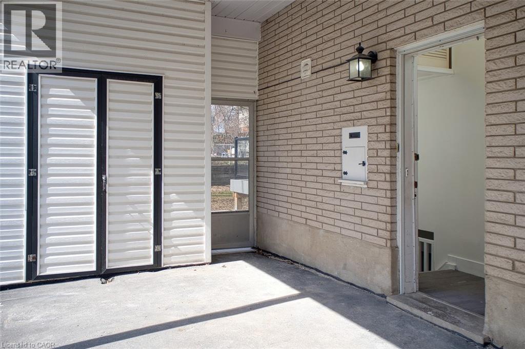 115 UPLANDS Drive, Kitchener, Ontario, N2M4X3 — Photo 41