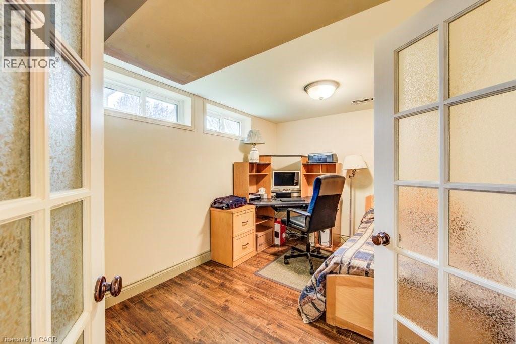 8 BLUEJAY Road, Elmira, Ontario, N3B1J1 — Photo 35