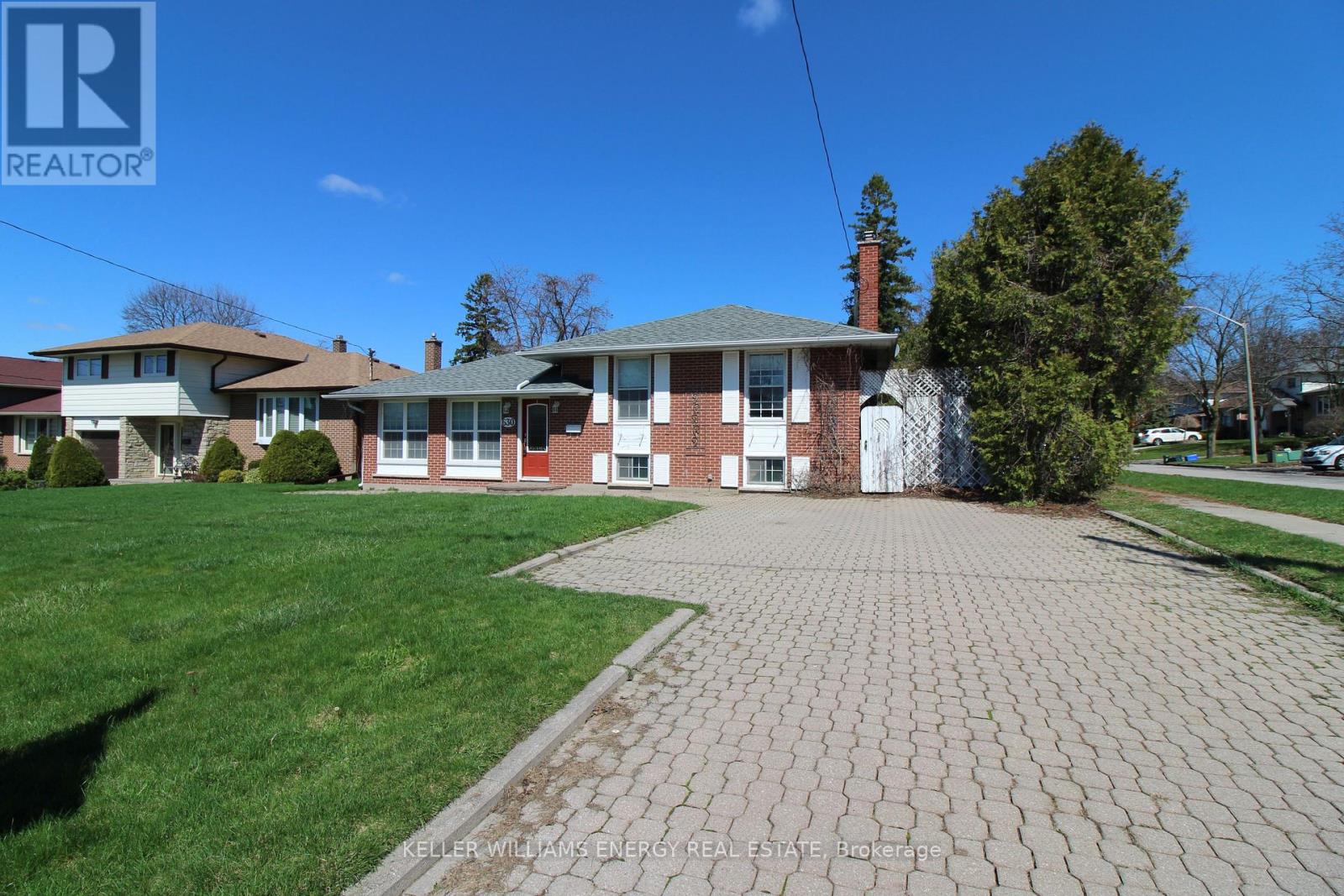 630 BUCHAN AVENUE, Oshawa (McLaughlin), Ontario, L1J3A3 — Photo 2