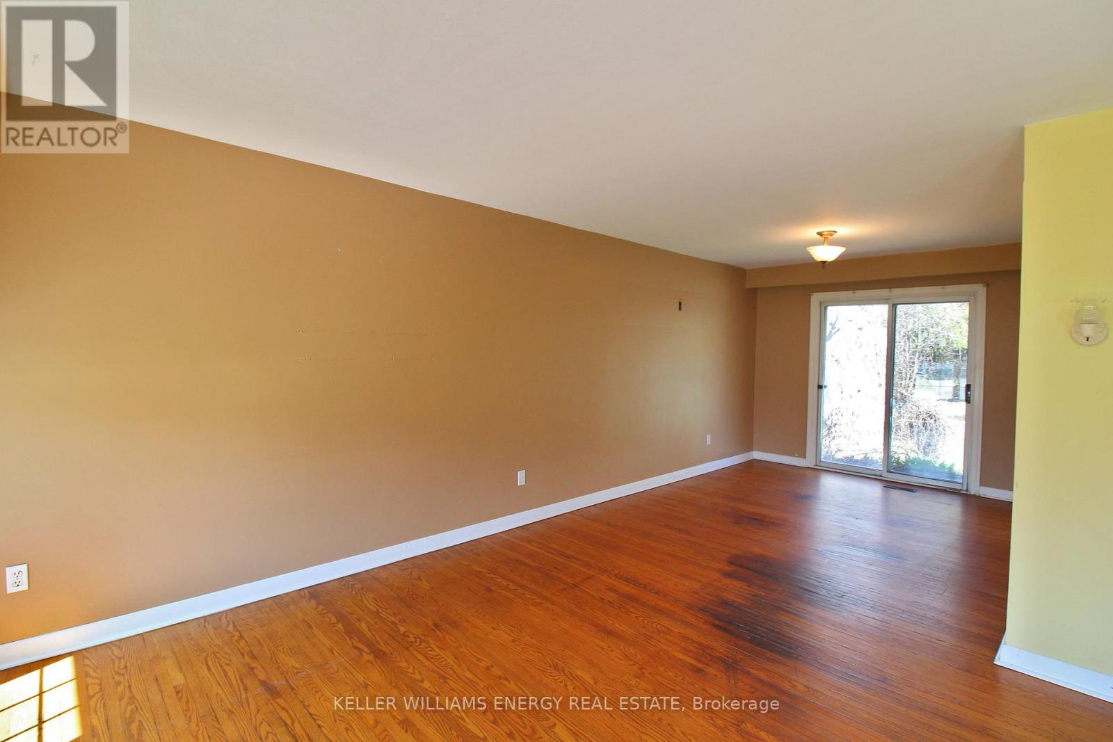 630 BUCHAN AVENUE, Oshawa (McLaughlin), Ontario, L1J3A3 — Photo 5