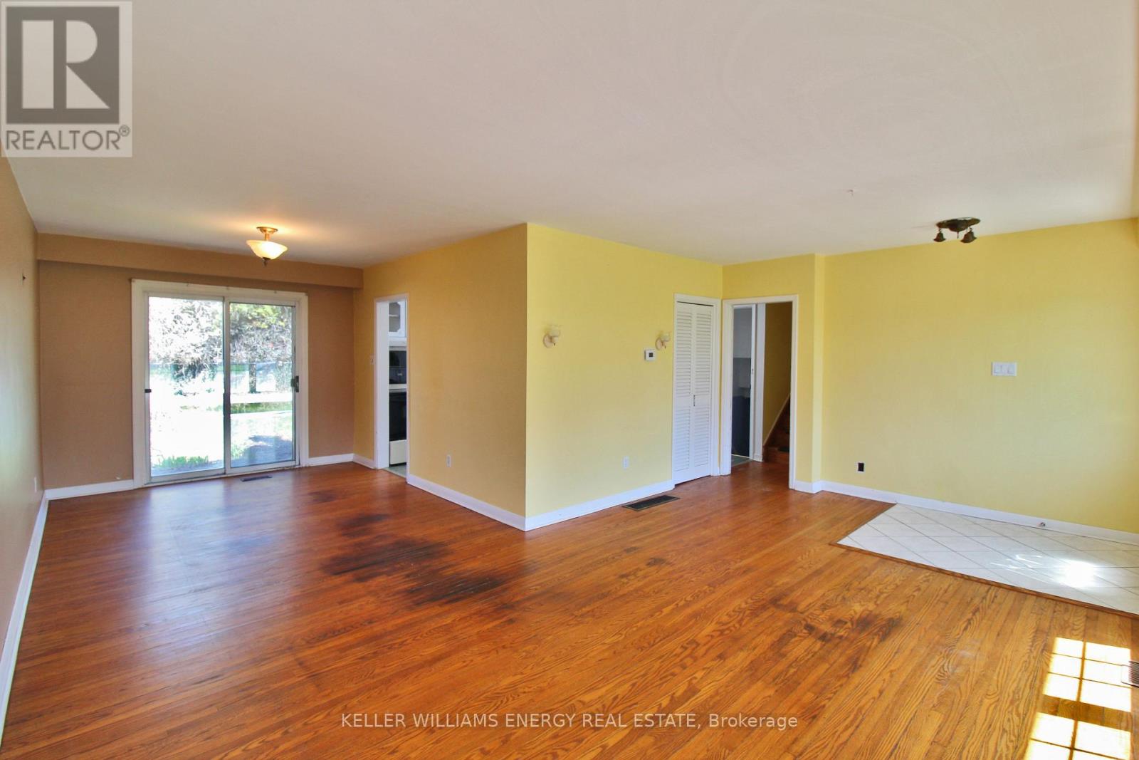 630 BUCHAN AVENUE, Oshawa (McLaughlin), Ontario, L1J3A3 — Photo 6