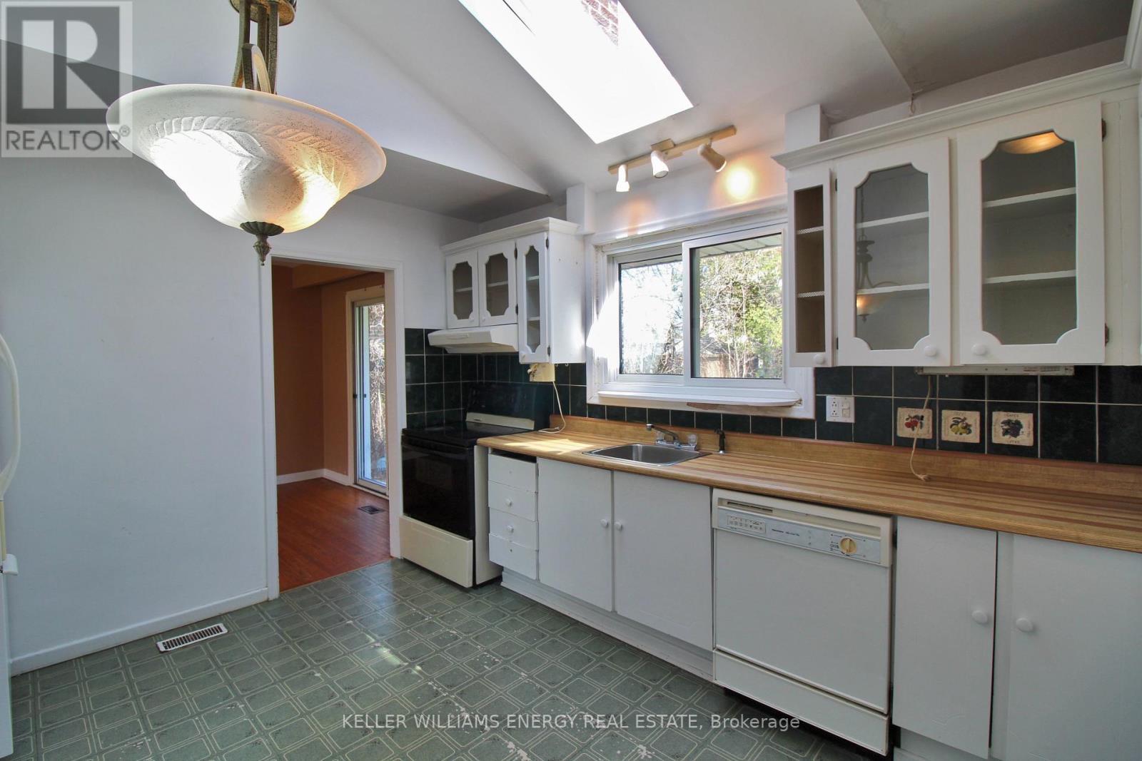 630 BUCHAN AVENUE, Oshawa (McLaughlin), Ontario, L1J3A3 — Photo 8