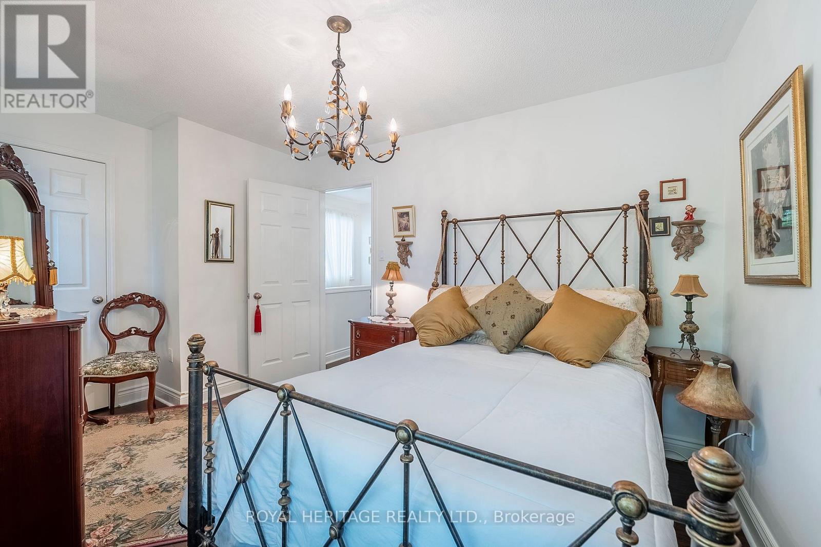 2158 BIRCHLEAF LANE, Burlington (Orchard), Ontario, L7L6G8 — Photo 12