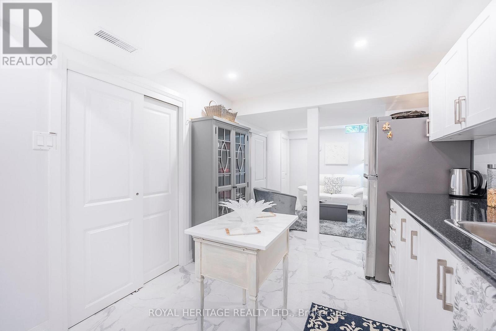 2158 BIRCHLEAF LANE, Burlington (Orchard), Ontario, L7L6G8 — Photo 17