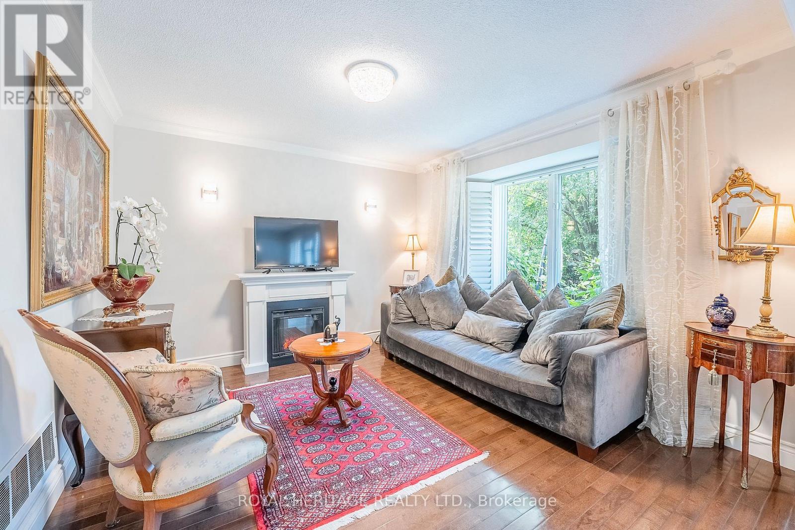 2158 BIRCHLEAF LANE, Burlington (Orchard), Ontario, L7L6G8 — Photo 6