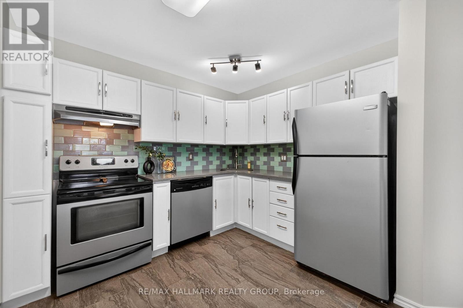 80 PICKWICK DRIVE, Ottawa, Ontario, K2J3E2 — Photo 13