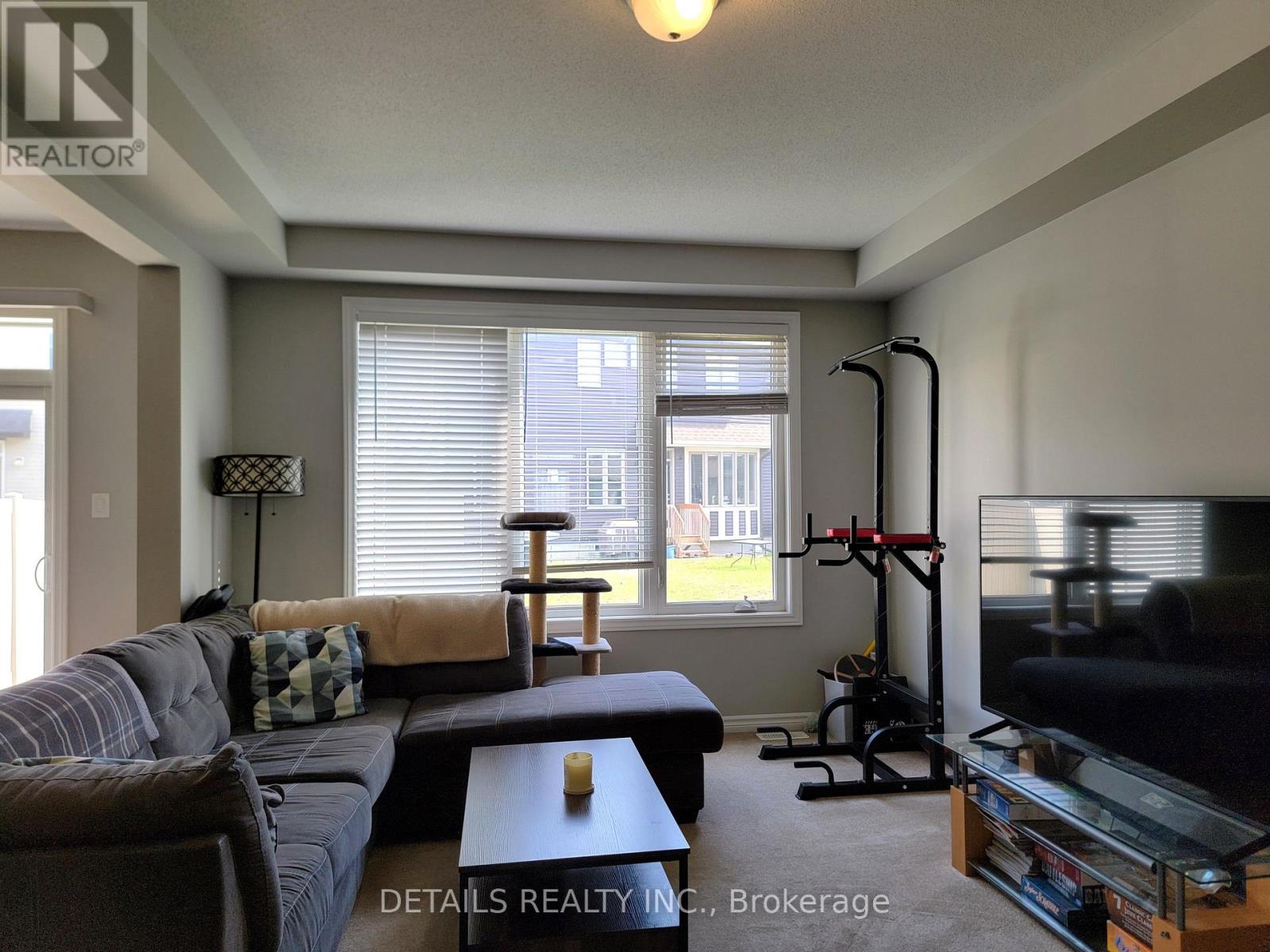 214 CRANESBILL ROAD, Ottawa, Ontario, K2V0N5 — Photo 3