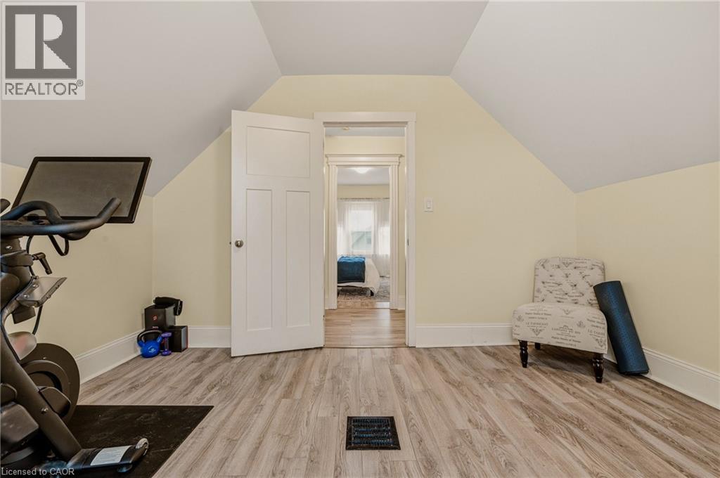 104 BARNESDALE Avenue N, Hamilton, Ontario, L8L6S5 — Photo 24