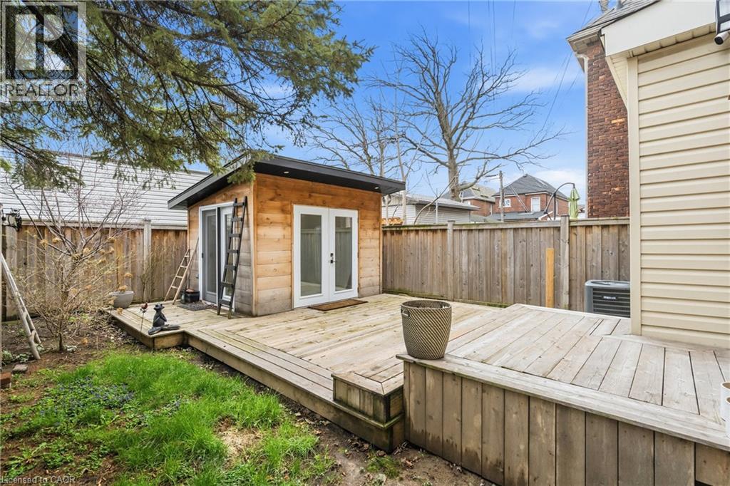 104 BARNESDALE Avenue N, Hamilton, Ontario, L8L6S5 — Photo 33