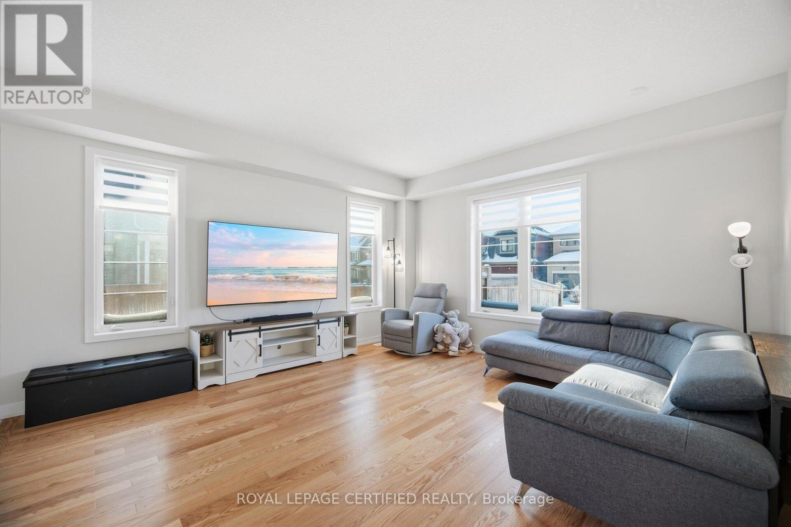 51 HAWICK CRESCENT, Haldimand, Ontario, N3W0G5 — Photo 10