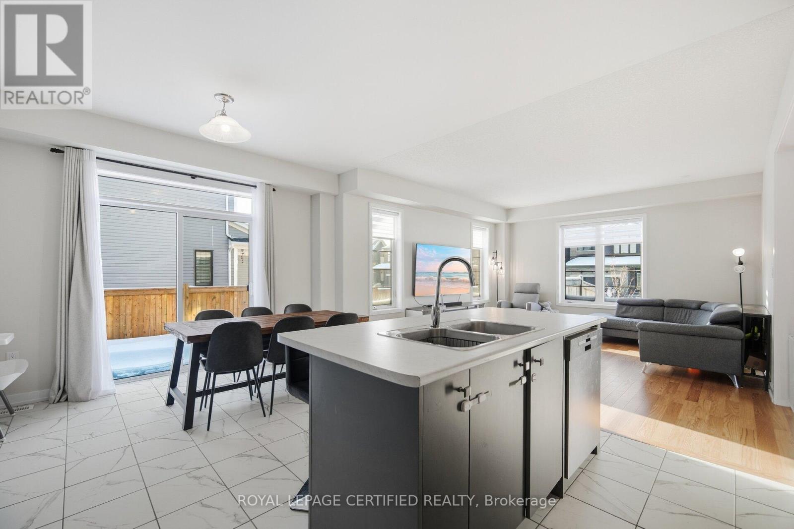 51 HAWICK CRESCENT, Haldimand, Ontario, N3W0G5 — Photo 15