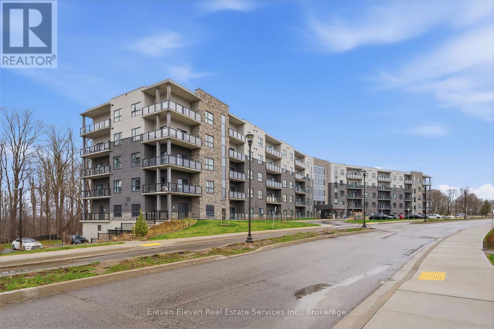 220 - 100 LACKNER PLACE, Kitchener, Ontario, N2A0M1 — Photo 3