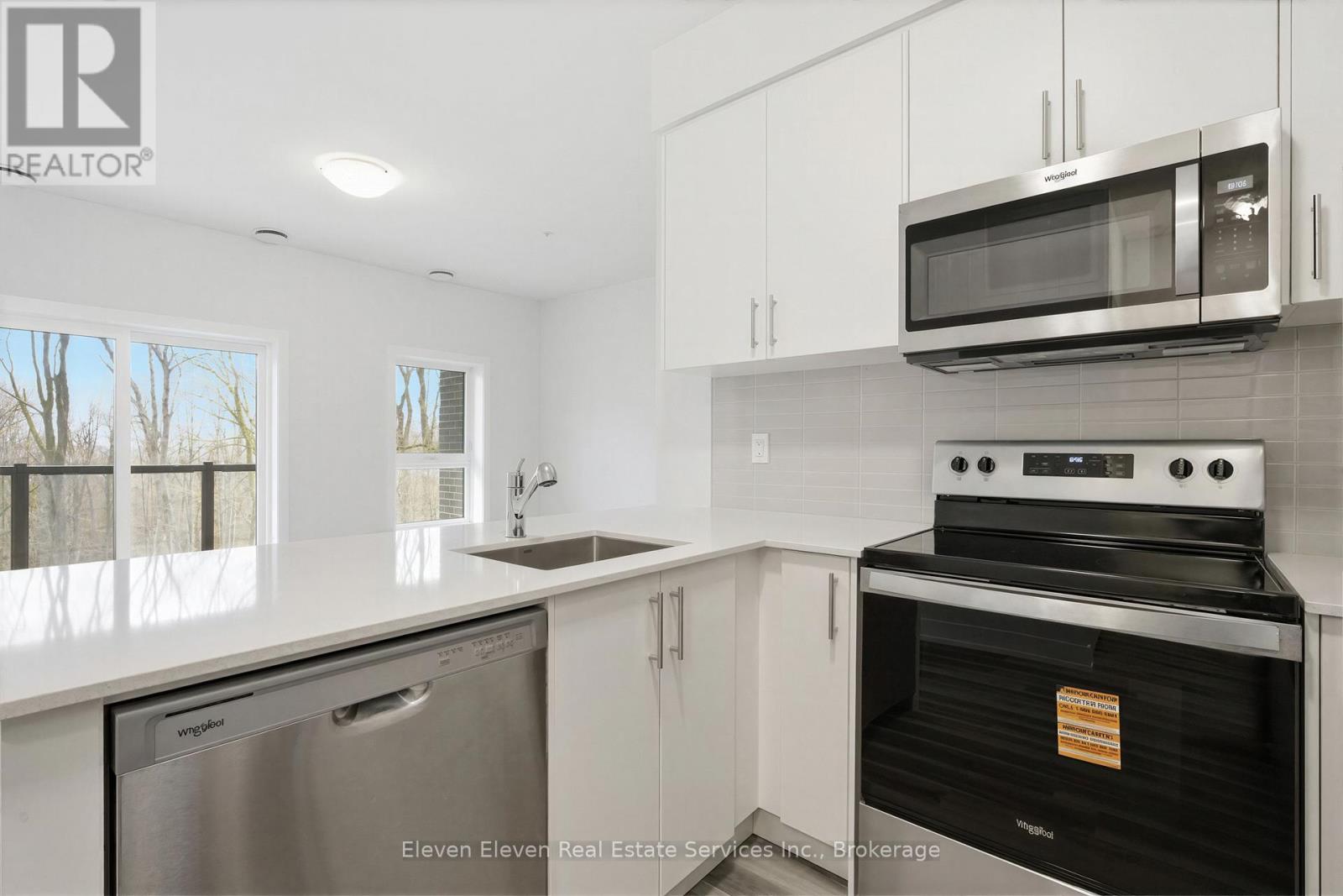 220 - 100 LACKNER PLACE, Kitchener, Ontario, N2A0M1 — Photo 9