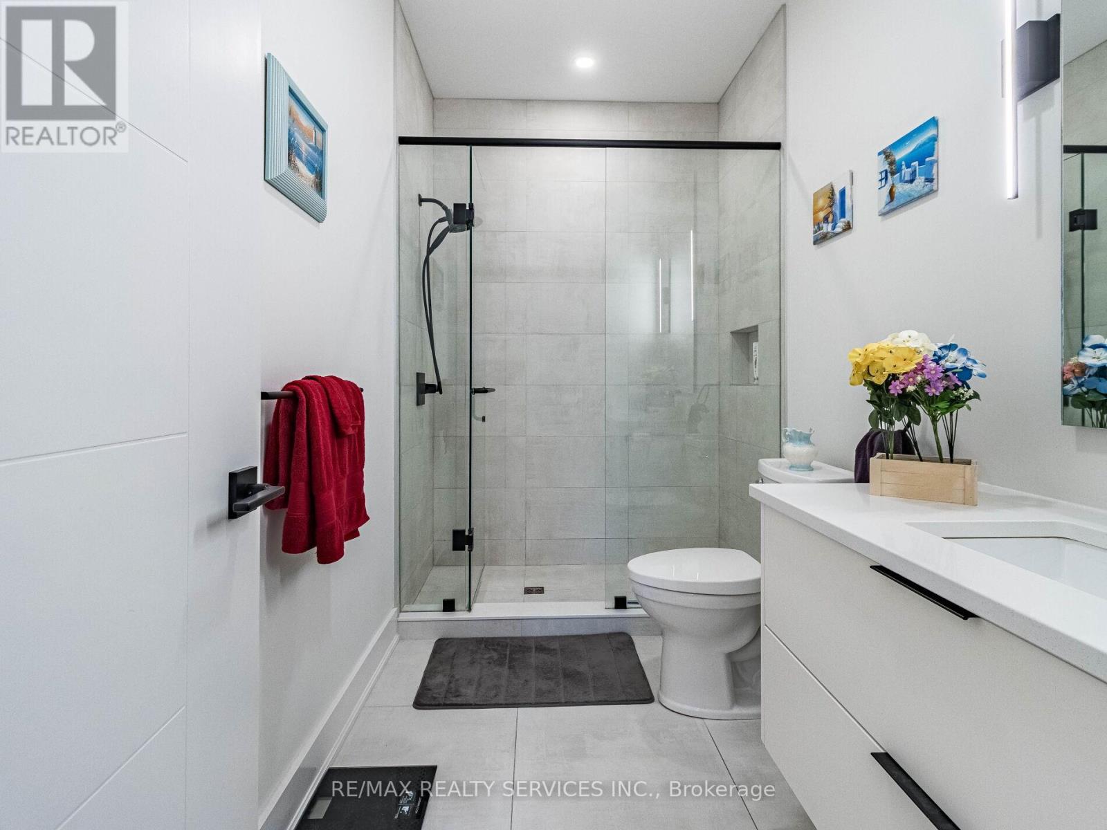 18 PRINCETON COMMON STREET, St. Catharines (Lakeport), Ontario, L2N0B7 — Photo 10