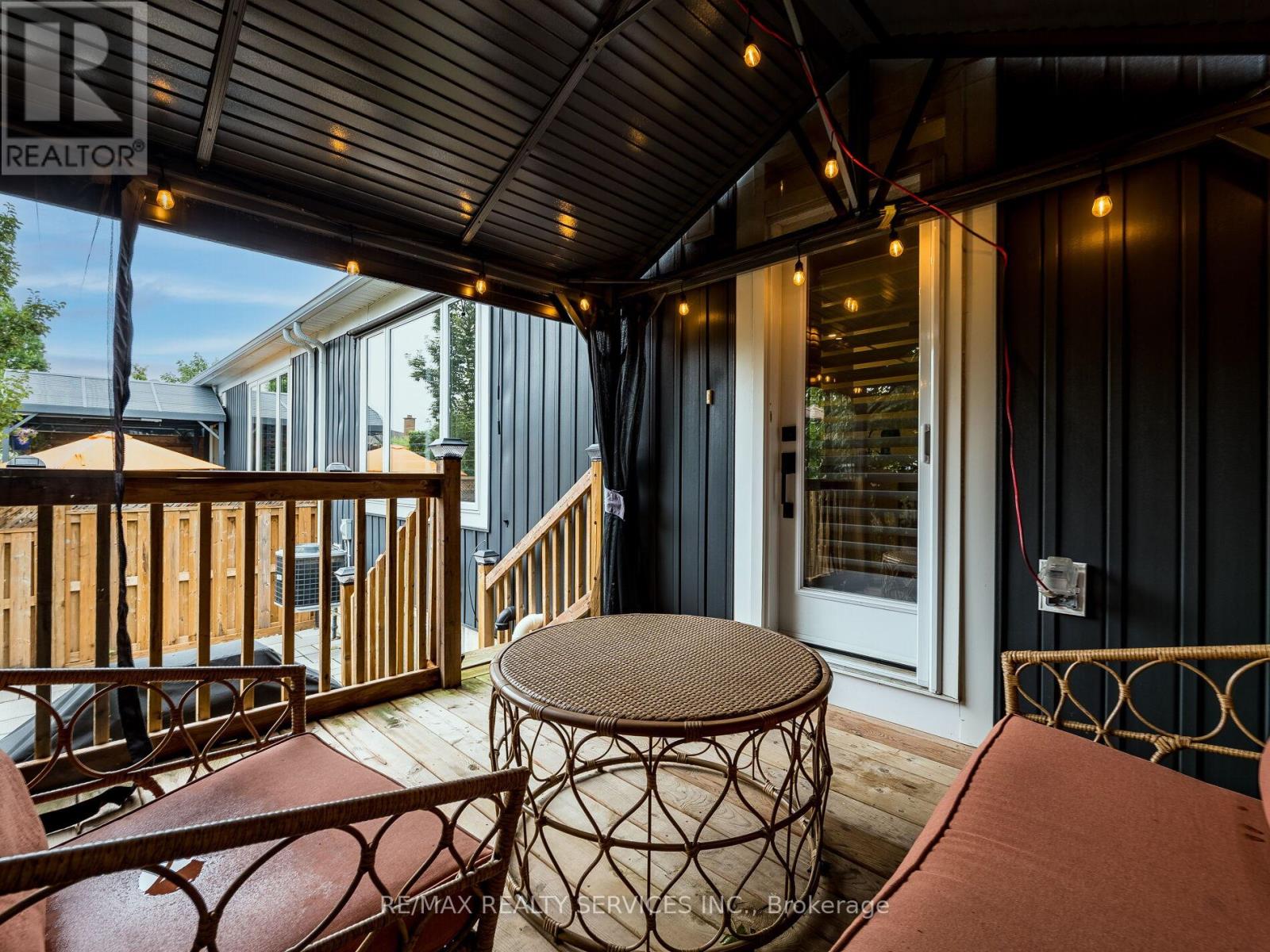 18 PRINCETON COMMON STREET, St. Catharines (Lakeport), Ontario, L2N0B7 — Photo 37