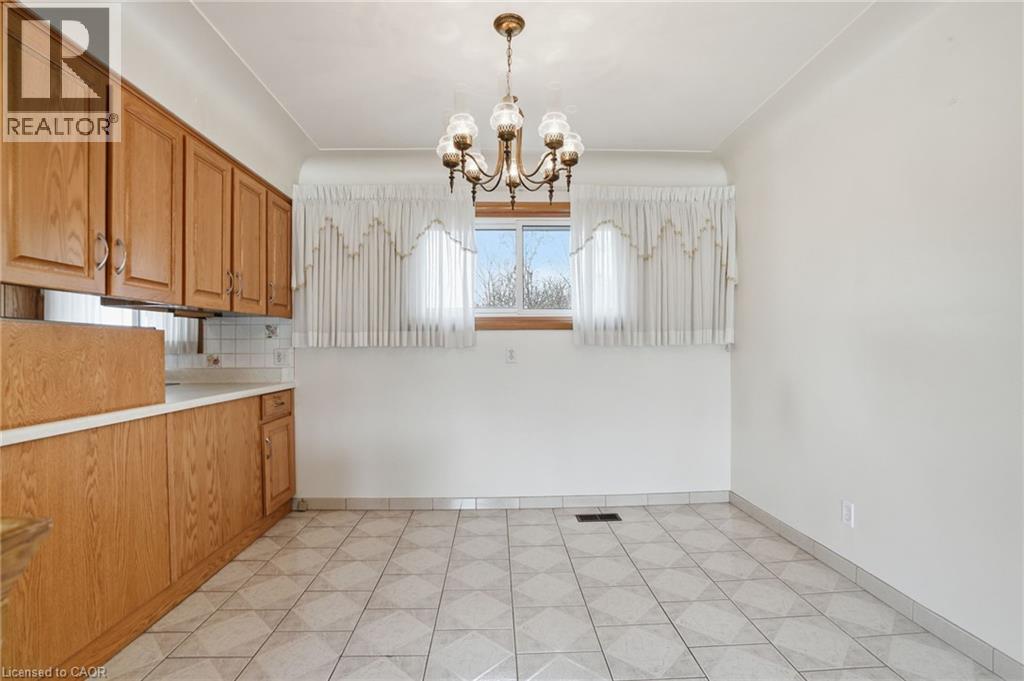 347 HIXON Road, Hamilton, Ontario, L8K2C8 — Photo 10
