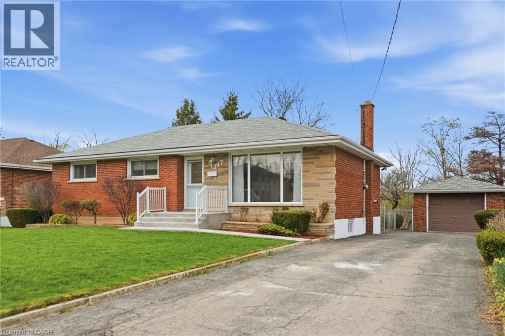 347 HIXON Road, Hamilton, Ontario, L8K2C8 — Photo 4