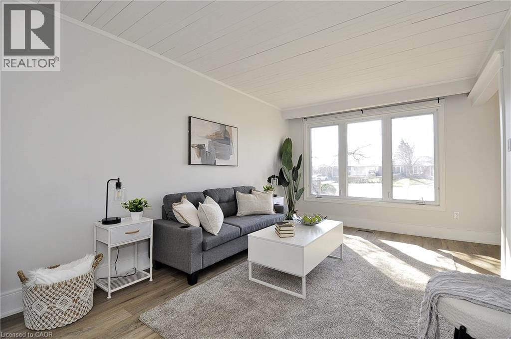 41 NORA Court, Cambridge, Ontario, N3C3N1 — Photo 14