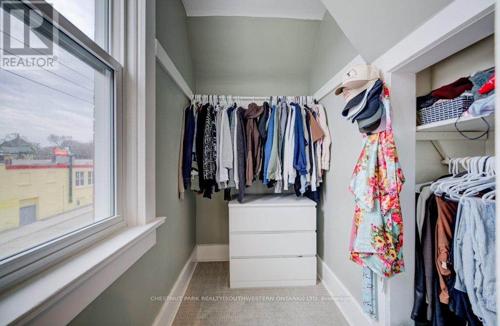 8 SPRING STREET E, Waterloo, Ontario, N2J2L8 — Photo 24