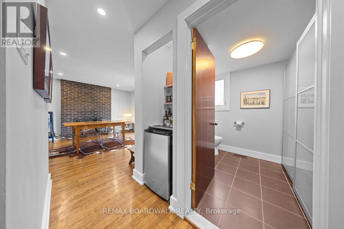 1912 OAKDEAN CRESCENT, Ottawa, Ontario, K1J6H3 — Photo 20