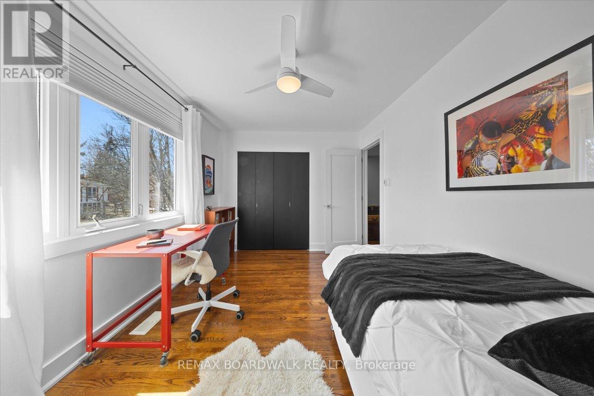 1912 OAKDEAN CRESCENT, Ottawa, Ontario, K1J6H3 — Photo 29