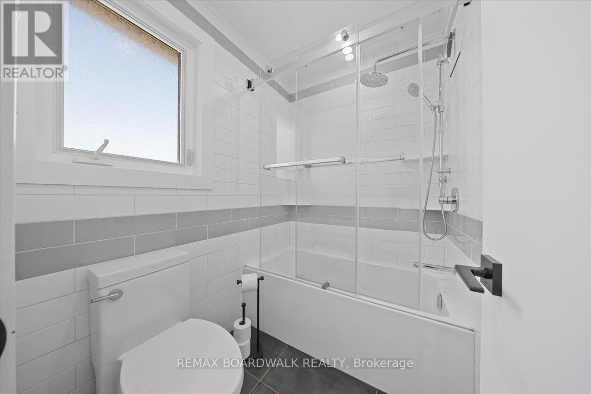 1912 OAKDEAN CRESCENT, Ottawa, Ontario, K1J6H3 — Photo 33