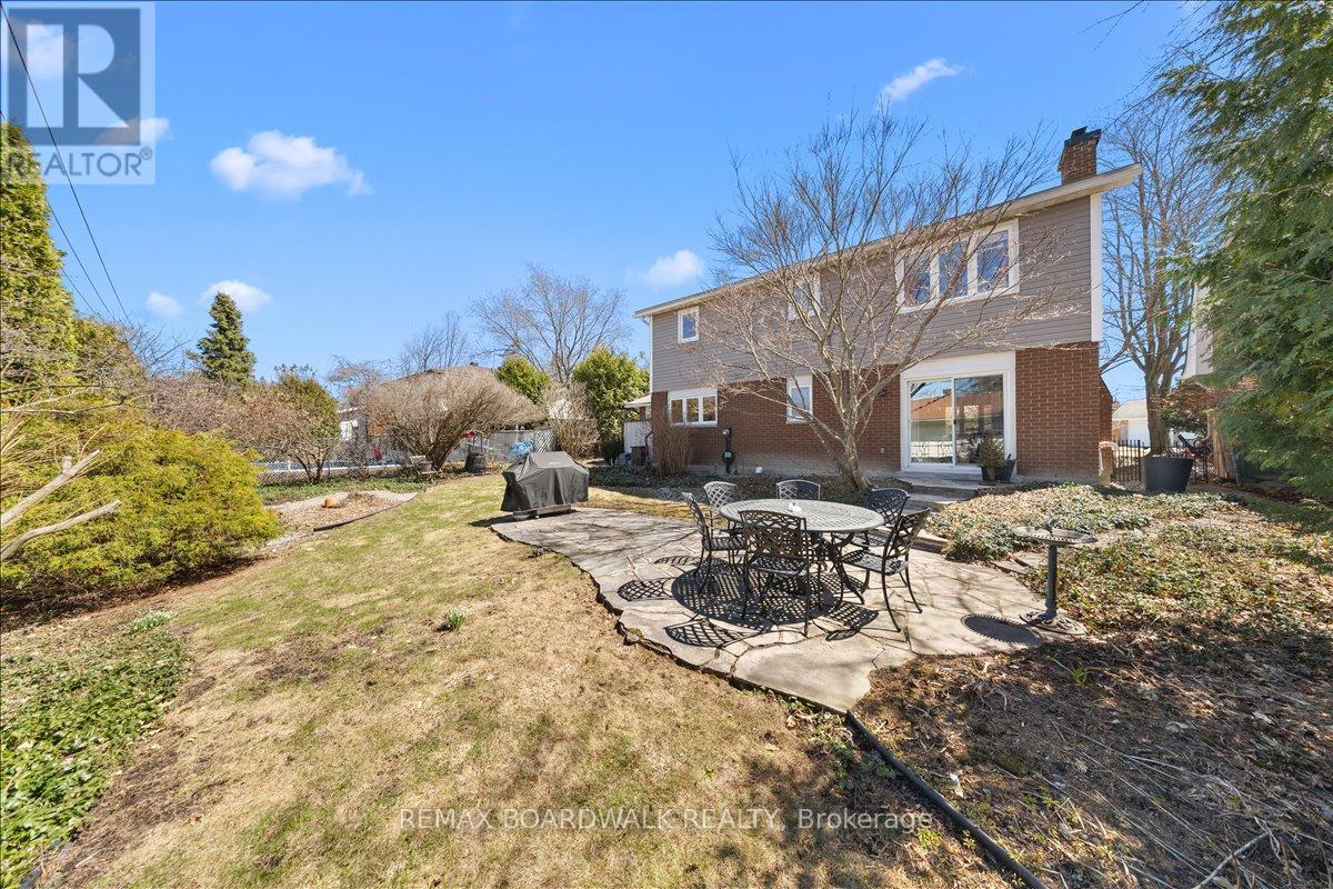 1912 OAKDEAN CRESCENT, Ottawa, Ontario, K1J6H3 — Photo 39