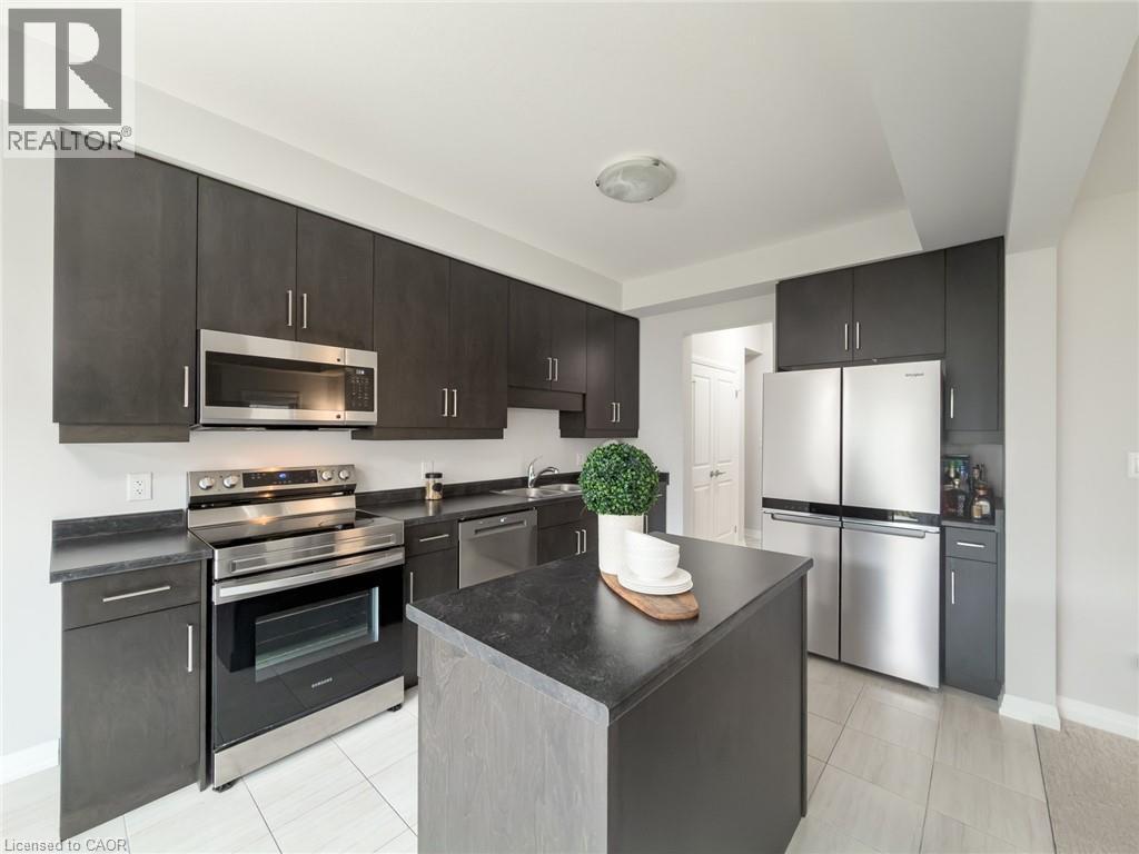 105 ALICIA Crescent, Thorold, Ontario, L2V0M1 — Photo 11