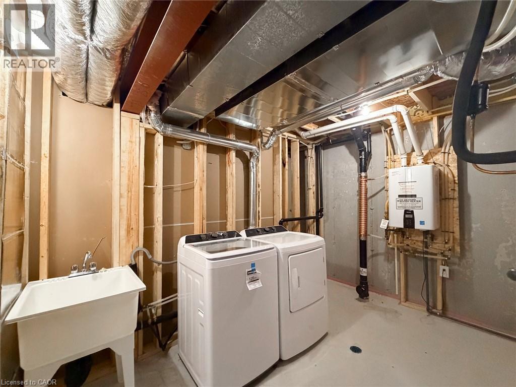 105 ALICIA Crescent, Thorold, Ontario, L2V0M1 — Photo 36