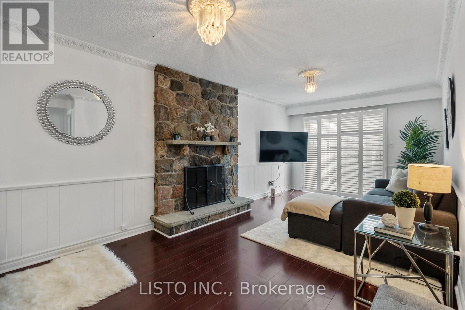 43 ROBBINSTONE DRIVE, Toronto (Malvern), Ontario, M1B2C4 — Photo 19