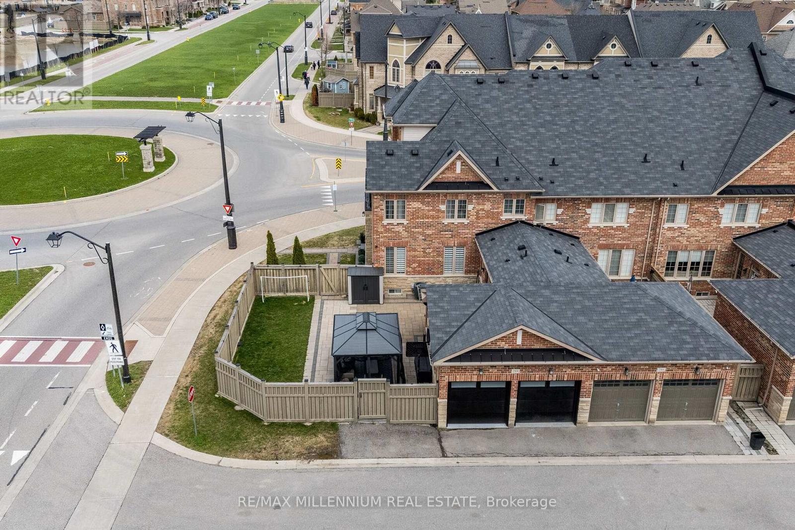 288 BARONS STREET, Vaughan (Kleinburg), Ontario, L4H3Z3 — Photo 3