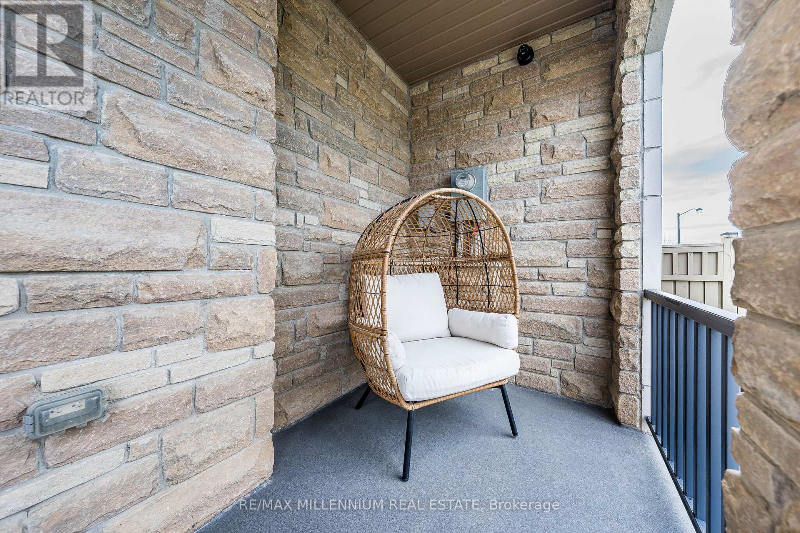 288 BARONS STREET, Vaughan (Kleinburg), Ontario, L4H3Z3 — Photo 4