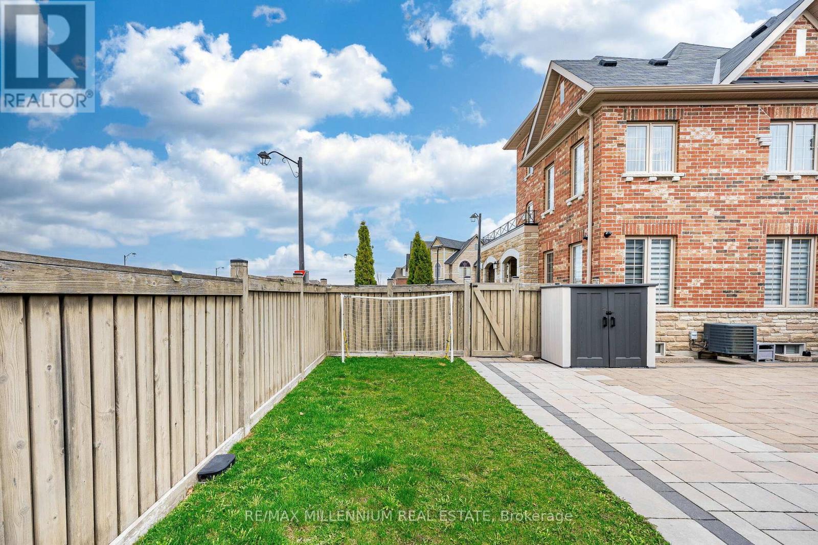 288 BARONS STREET, Vaughan (Kleinburg), Ontario, L4H3Z3 — Photo 44