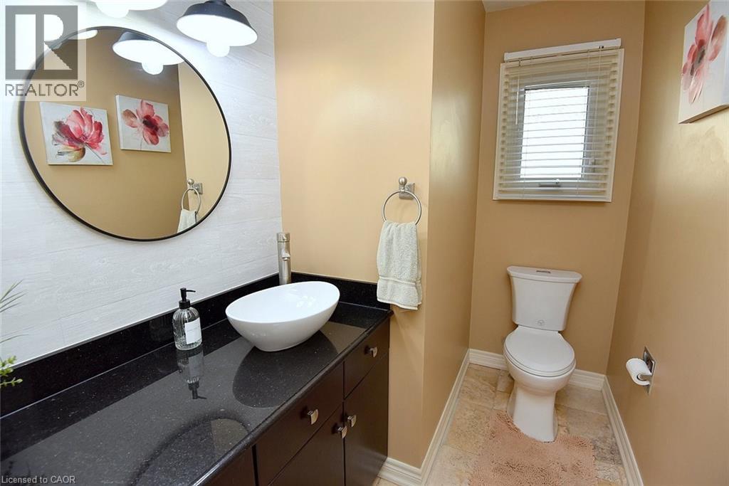 18 CHARTERHOUSE Crescent, Ancaster, Ontario, L9G4E5 — Photo 19