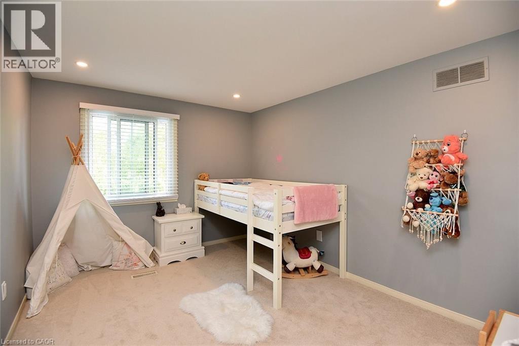 18 CHARTERHOUSE Crescent, Ancaster, Ontario, L9G4E5 — Photo 26