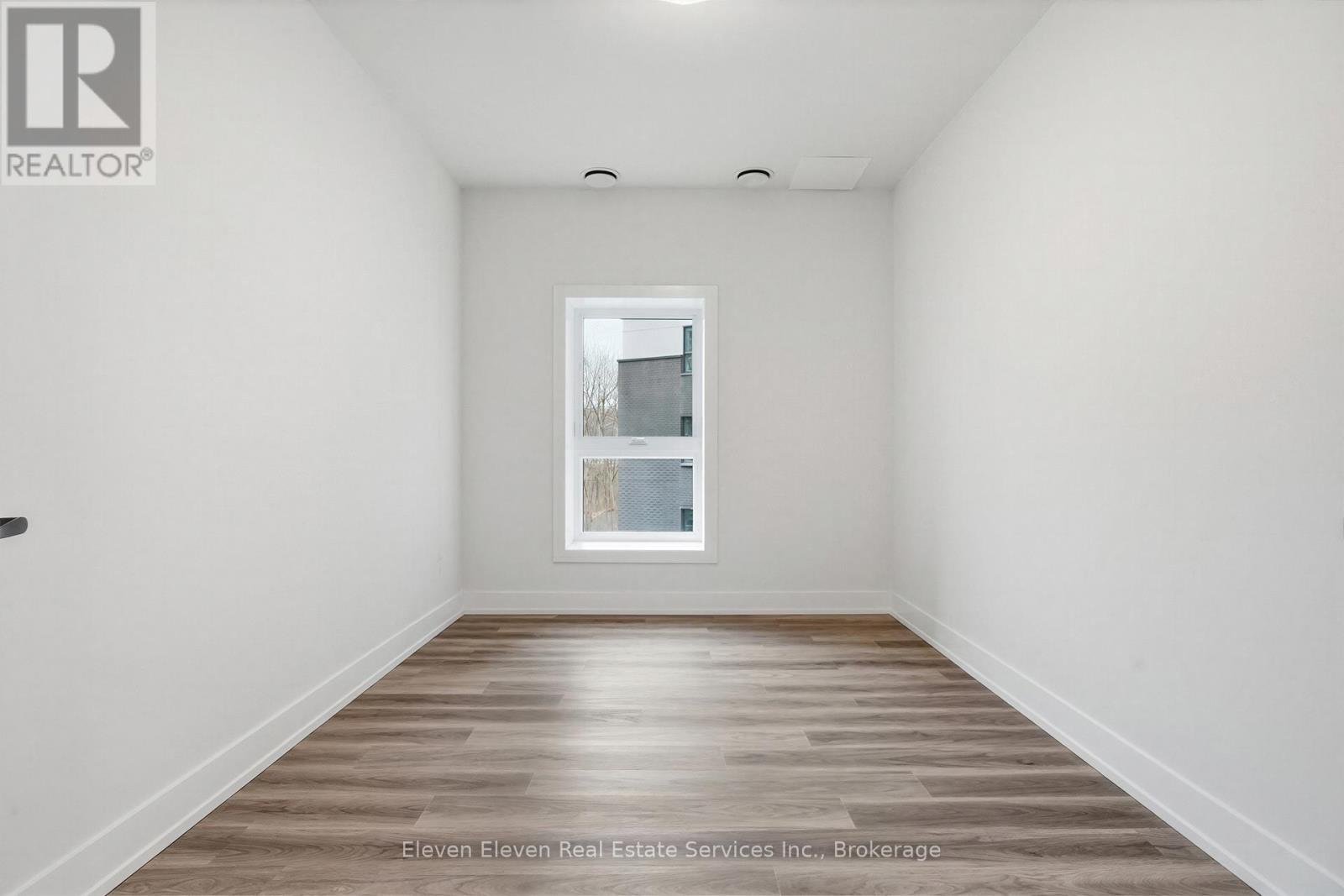 301 - 1100 LACKNER PLACE, Kitchener, Ontario, N2A0M1 — Photo 18