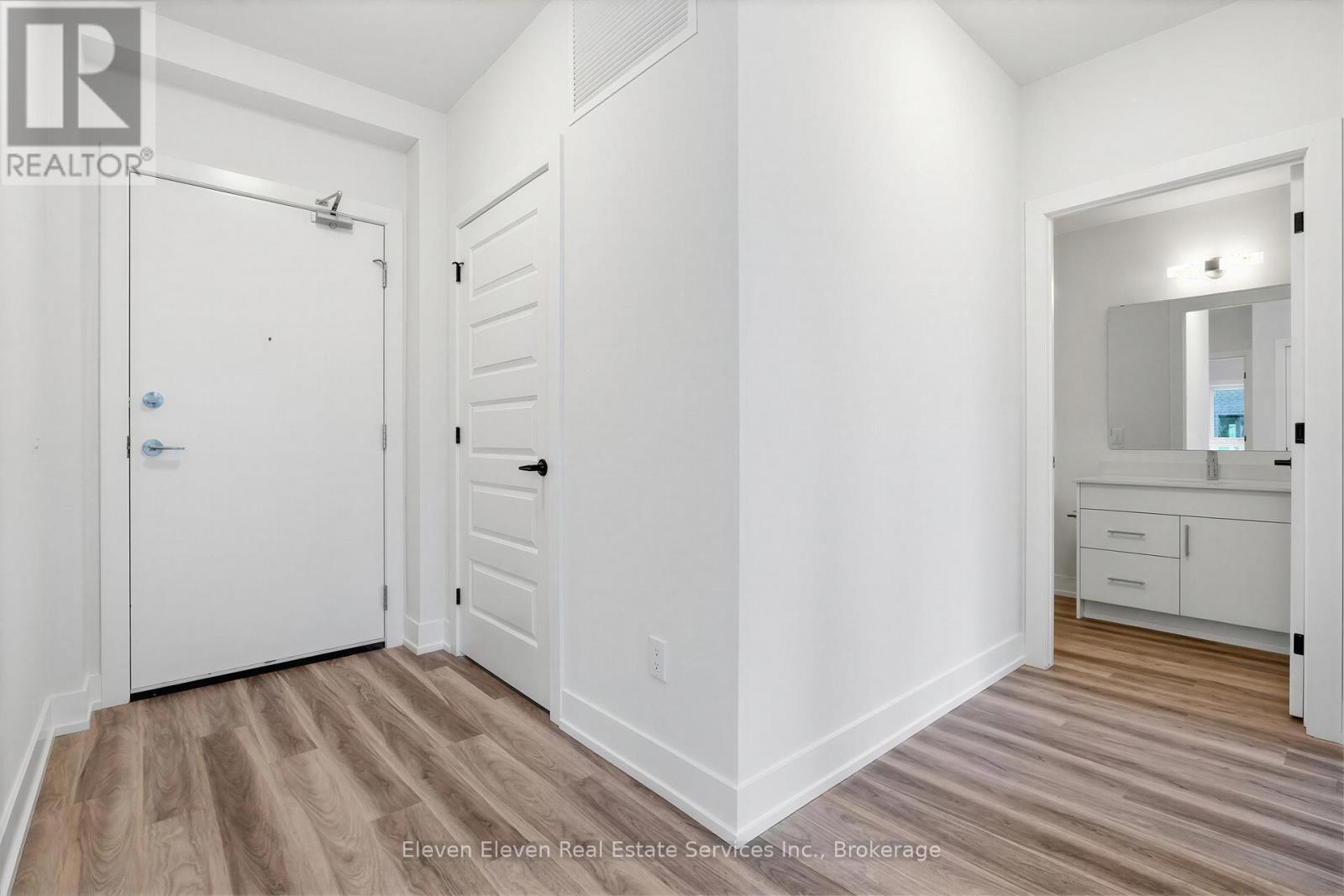 301 - 1100 LACKNER PLACE, Kitchener, Ontario, N2A0M1 — Photo 6