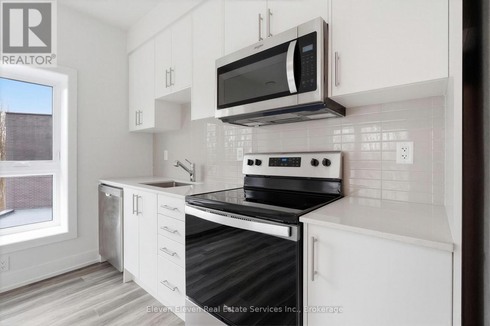 301 - 1100 LACKNER PLACE, Kitchener, Ontario, N2A0M1 — Photo 9