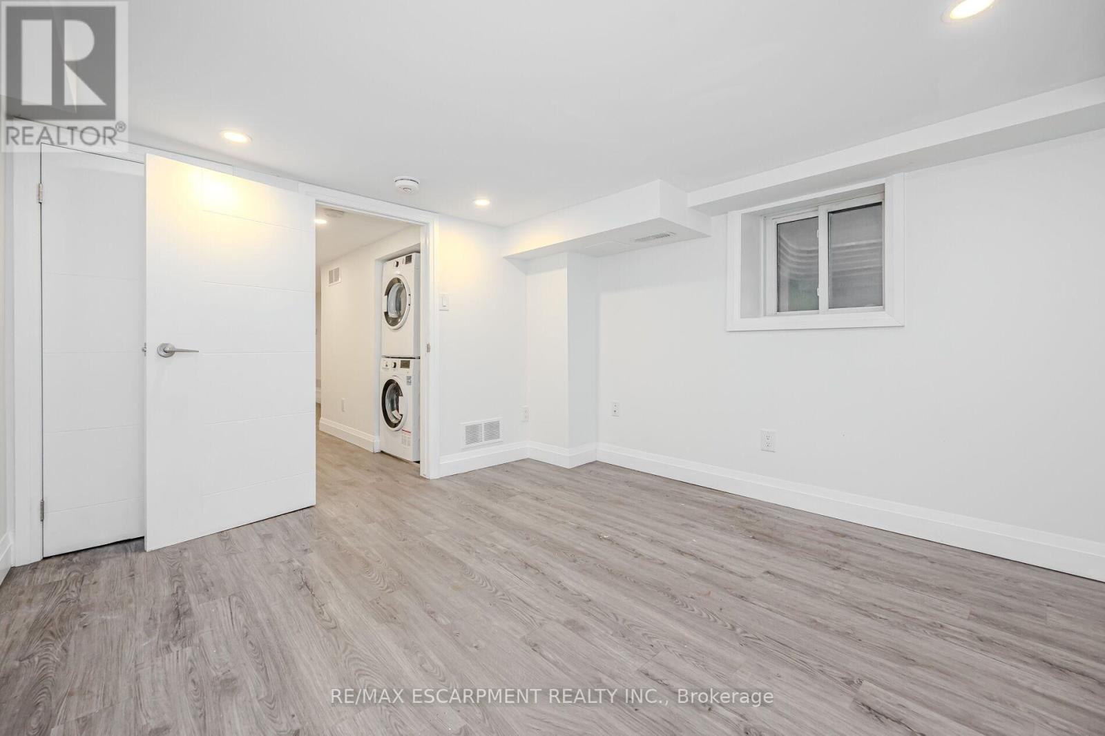 1-LOWER LVL - 74 CATHCART STREET, Hamilton (Beasley), Ontario, L8R1M5 — Photo 8