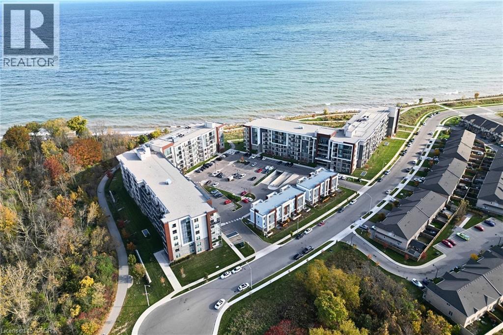 125 SHOREVIEW Place Unit# 409, Stoney Creek, Ontario, L8E0K3 — Photo 2