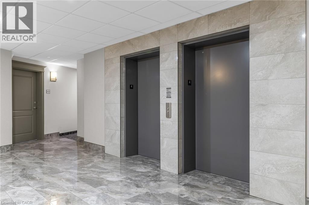 125 SHOREVIEW Place Unit# 409, Stoney Creek, Ontario, L8E0K3 — Photo 8