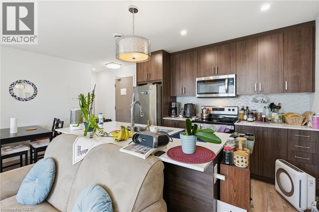 479 CHARLTON Avenue E Unit# 306, Hamilton, Ontario, L8N0B4 — Photo 6