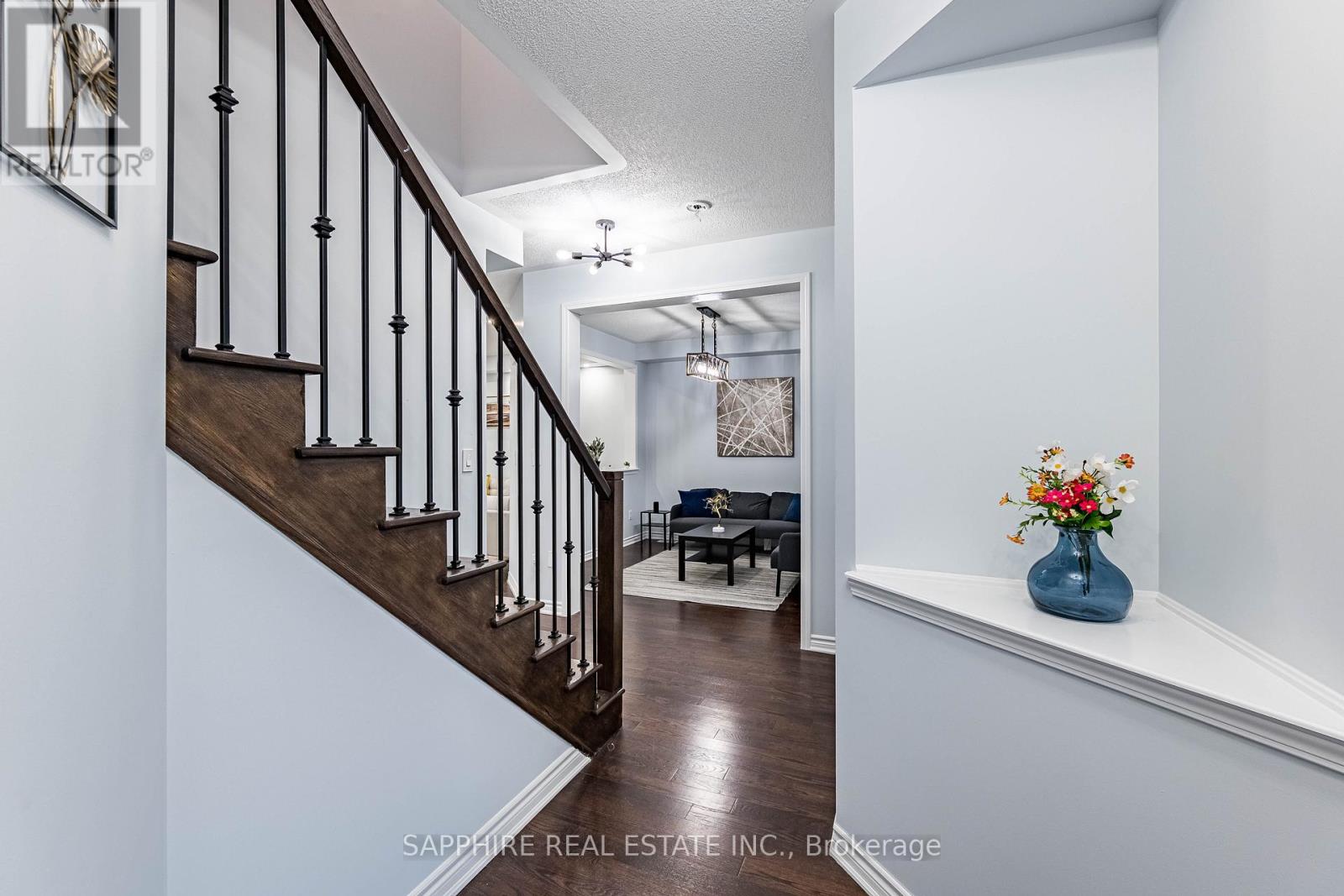 325 TRUDEAU DRIVE E, Milton (CL Clarke), Ontario, L9T8Y7 — Photo 5