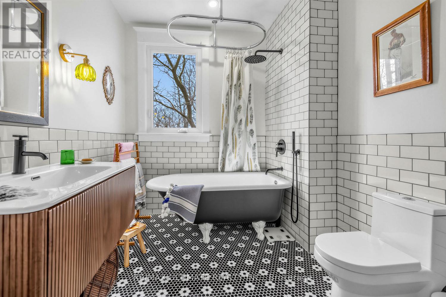 18 BLANTYRE AVENUE, Toronto (Birchcliffe-Cliffside), Ontario, M1N2R4 — Photo 35